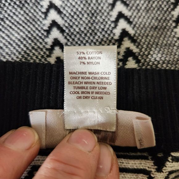 M Loft Outlet Sweater Knit Stretch Flare Skirt Academia Mod Goth Grunge New Year - Picture 4 of 6